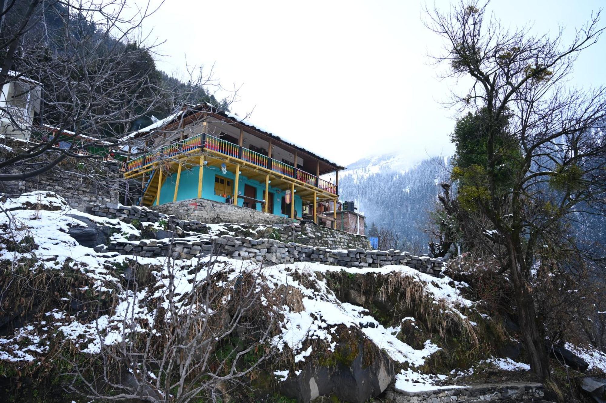 Ahorastays Manali  Exterior photo